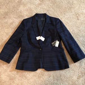 Limited blazer